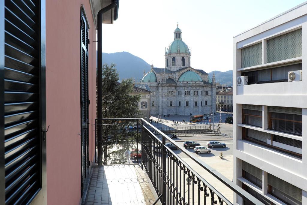 Gira Guest House Como Cameră foto